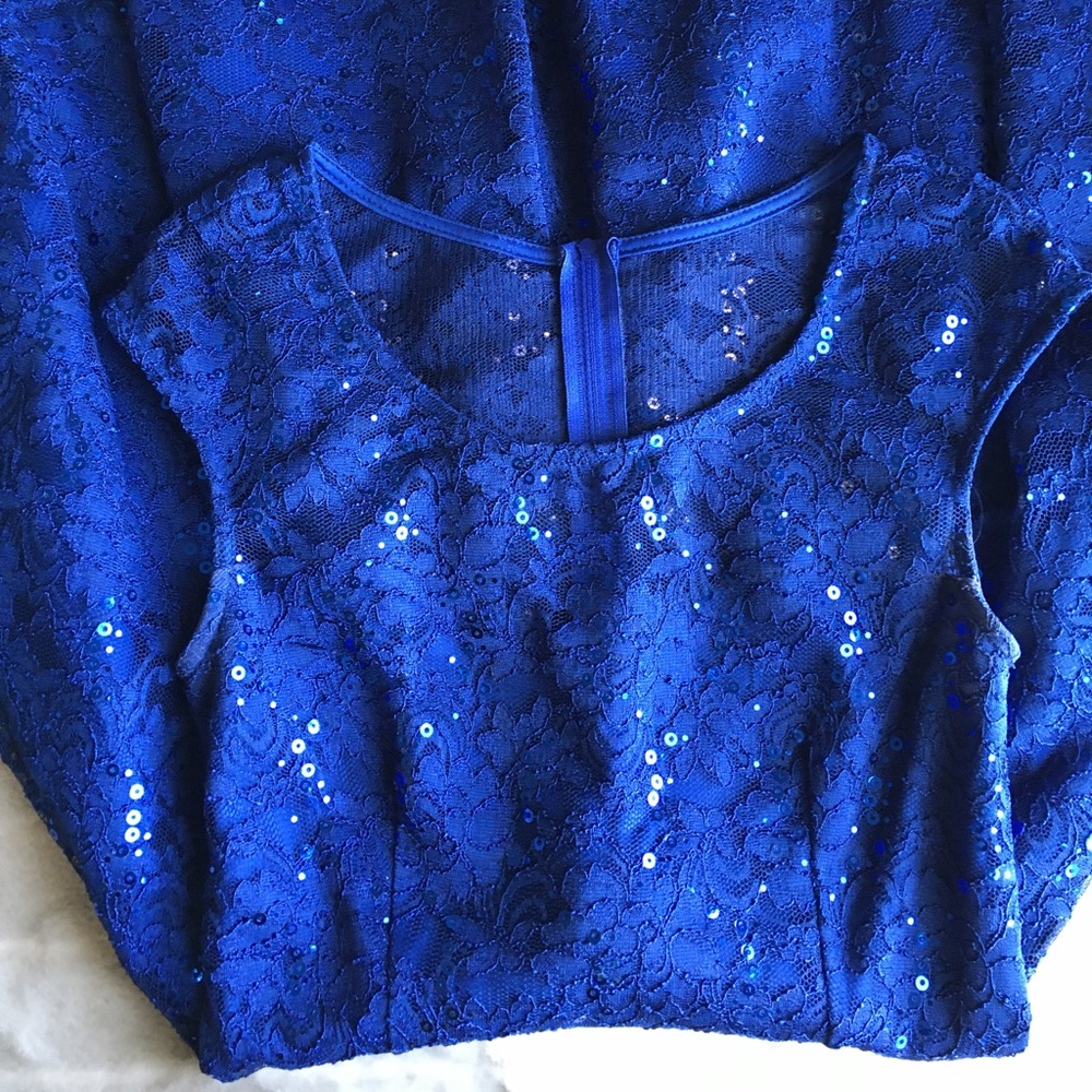 DRESS BLUE COCKTAIL ROYAL BOAT